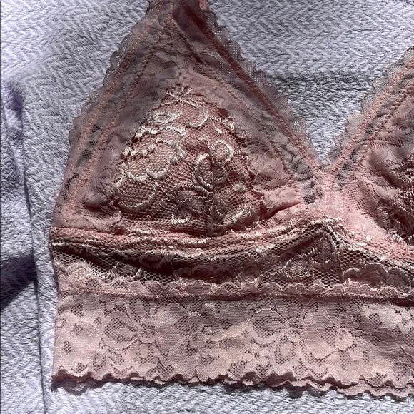 Lace Bralette in Soft Pink size small - Picture 9 of 11